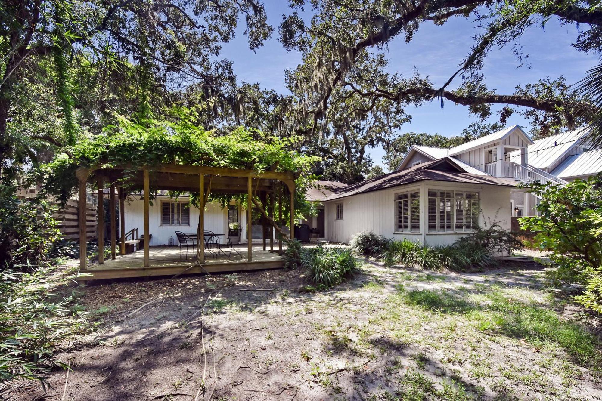 Вилла The Pink House St. Simons Island Экстерьер фото